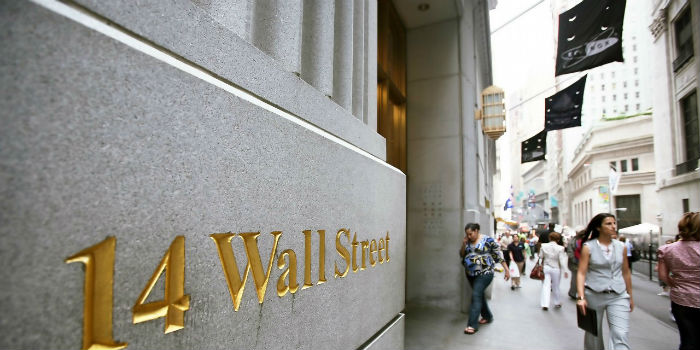 伟伟道来 | 美国和日本：远虑芯片，近忧稀土