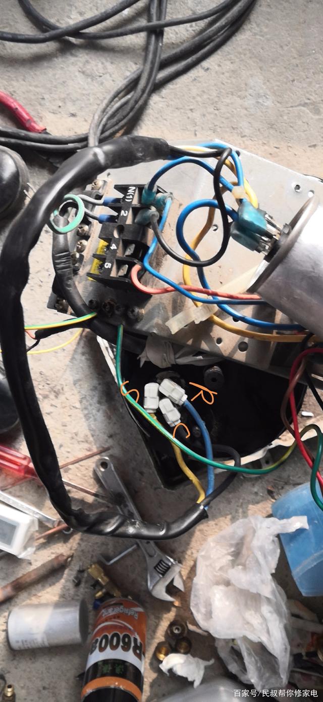 格力电器获得发明专利授权：“一种分液器固定结构、旋转式压缩机及空调器”