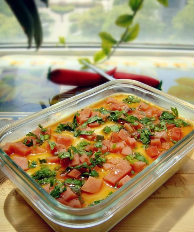 双汇发展获得外观设计专利授权：“包装袋（鸡蛋肠）”