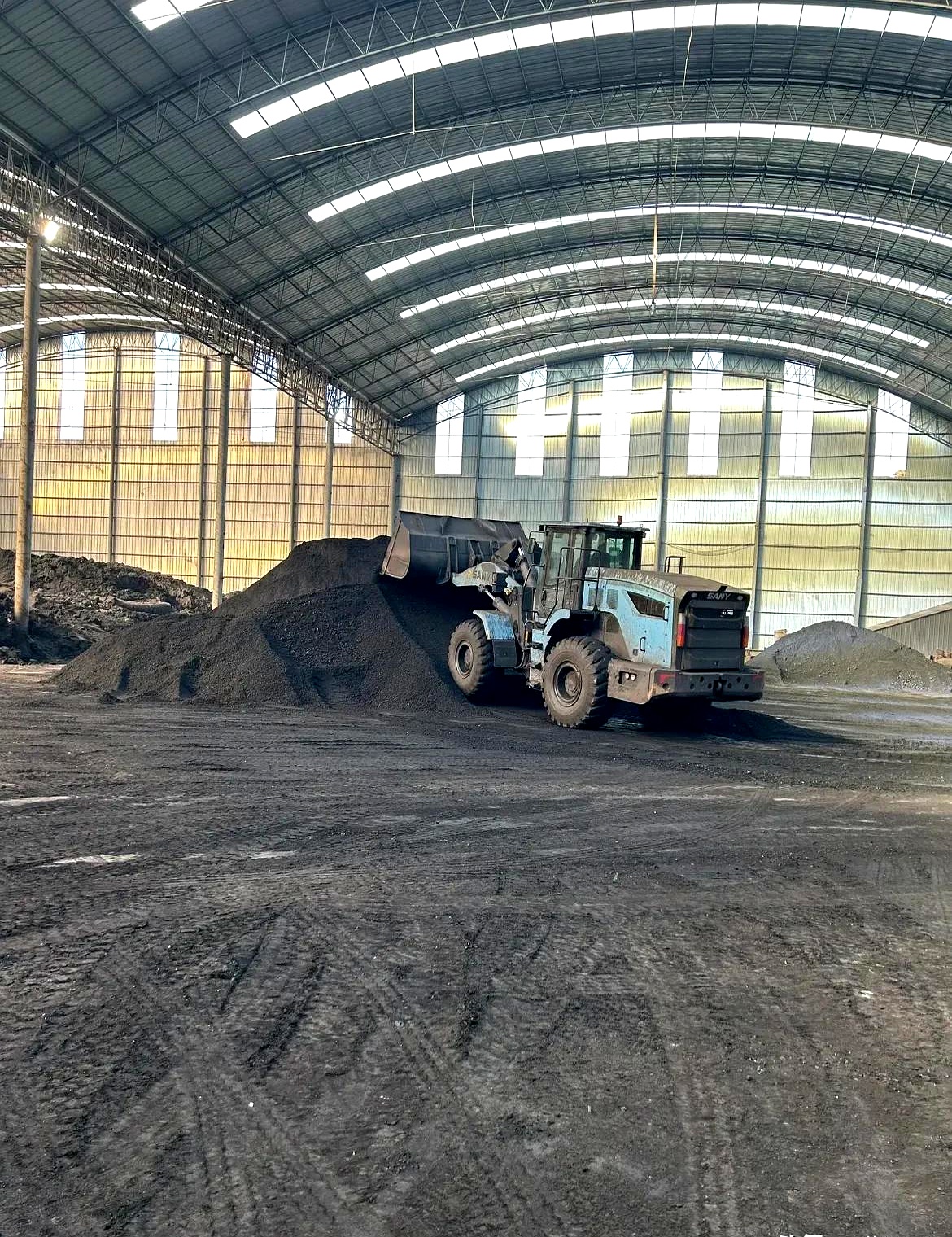 煤炭价格持续下行 郑州煤电2025年归母净利润预亏超9亿元