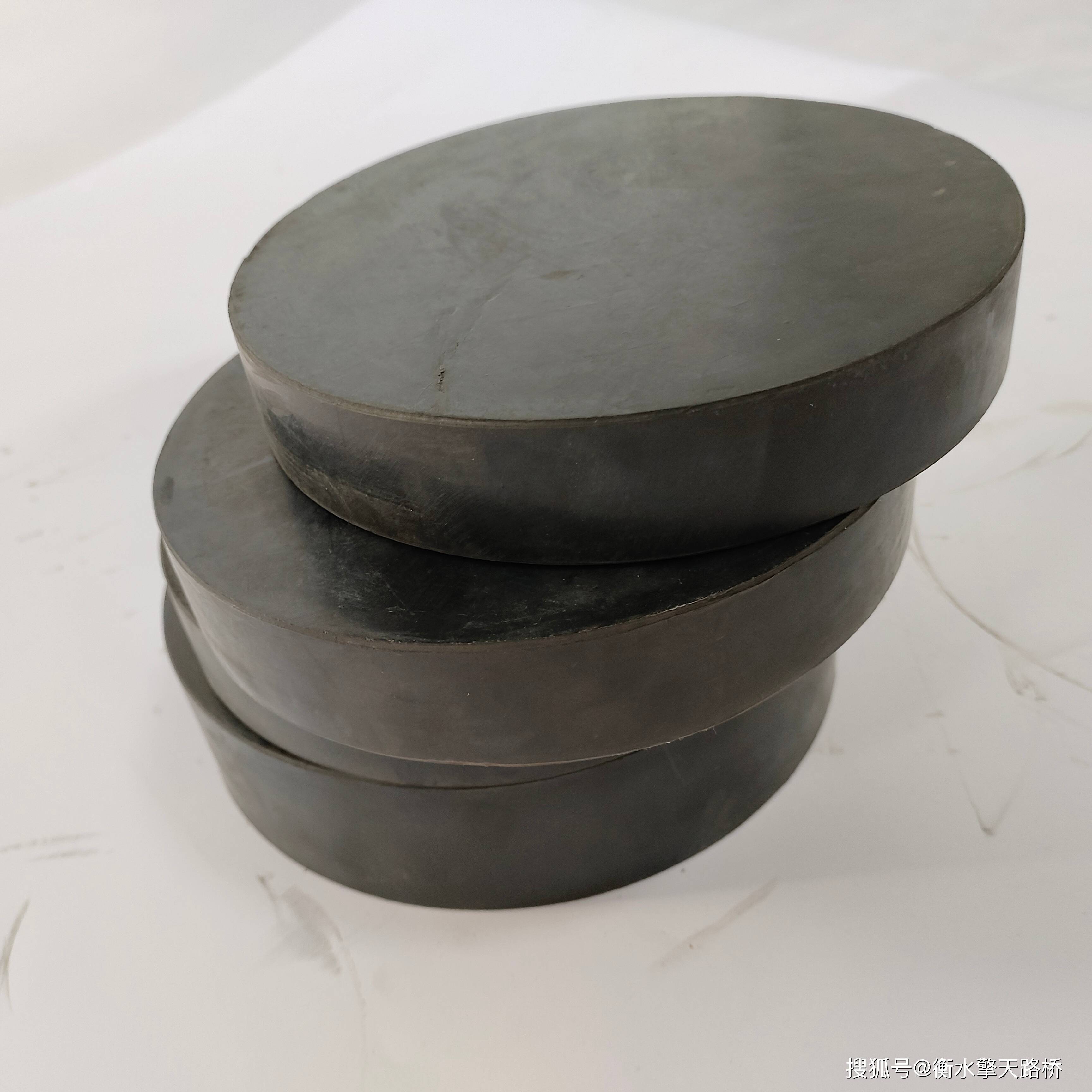 四川路桥获得实用新型专利授权：“一种用于桥梁结构的自平衡垫块及桥梁结构”