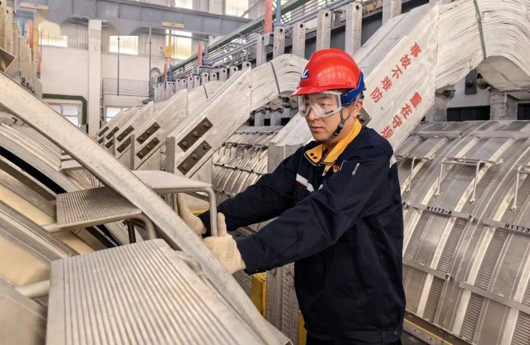 中国铝业:拟与力拓设合资公司收购巴西铝业68.596%股权