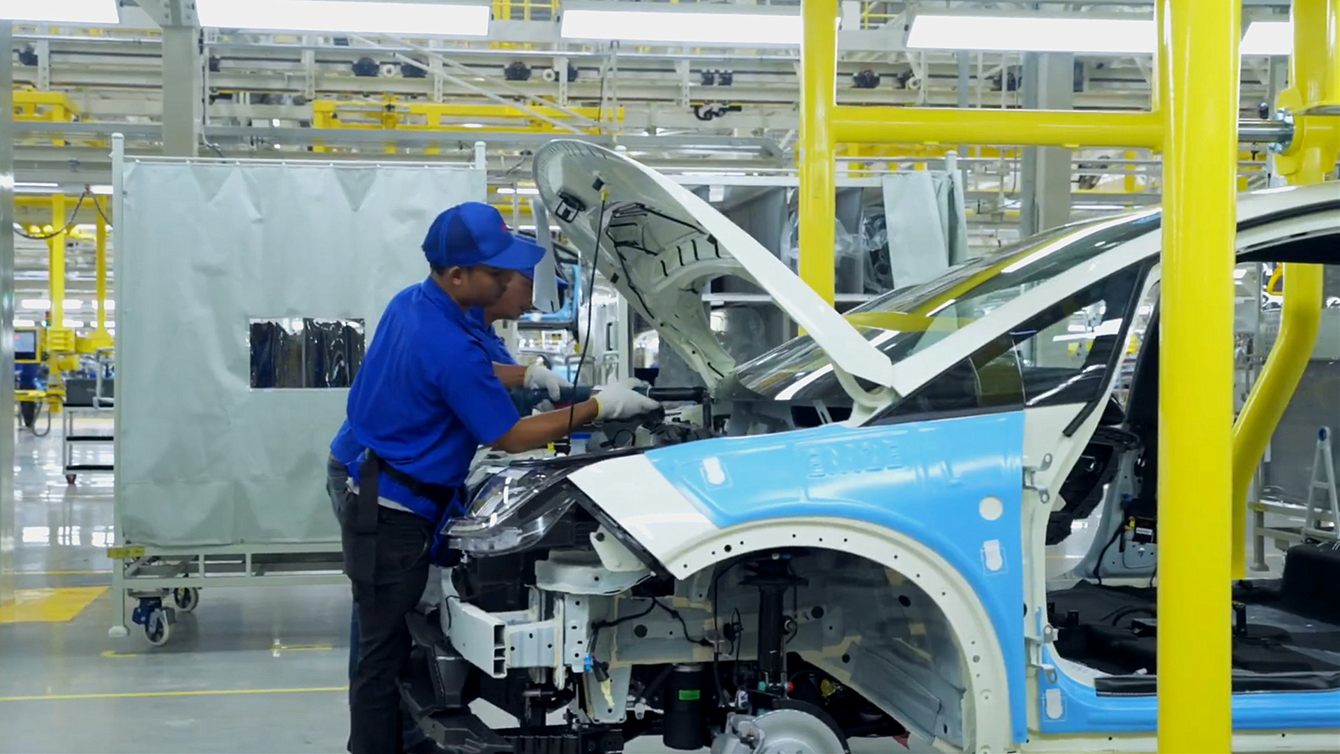 广东：支持广州、深圳、横琴等地区推进智能网联汽车道路测试和示范应用