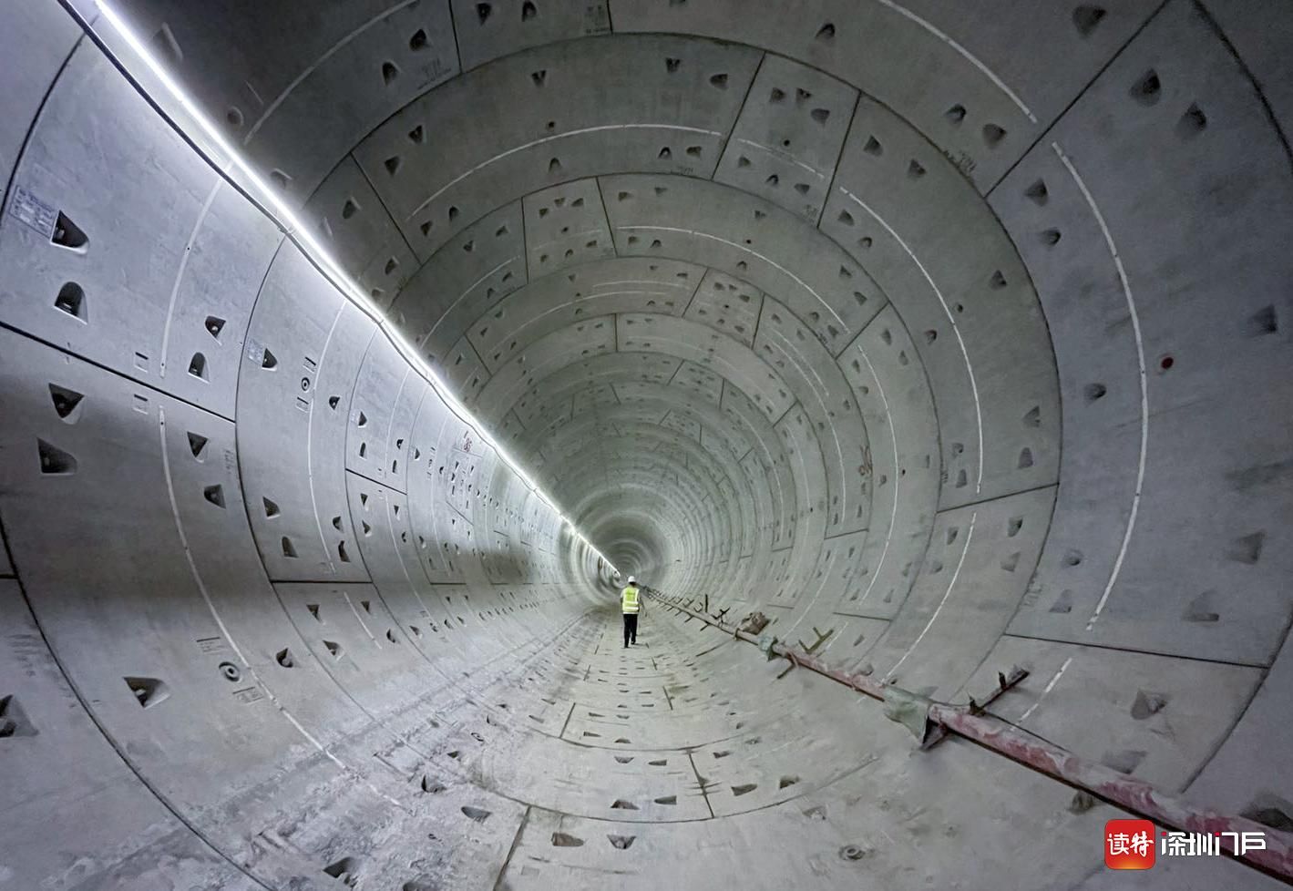 铁建重工获得发明专利授权：“半潜式河道扩挖平台及扩挖方法”