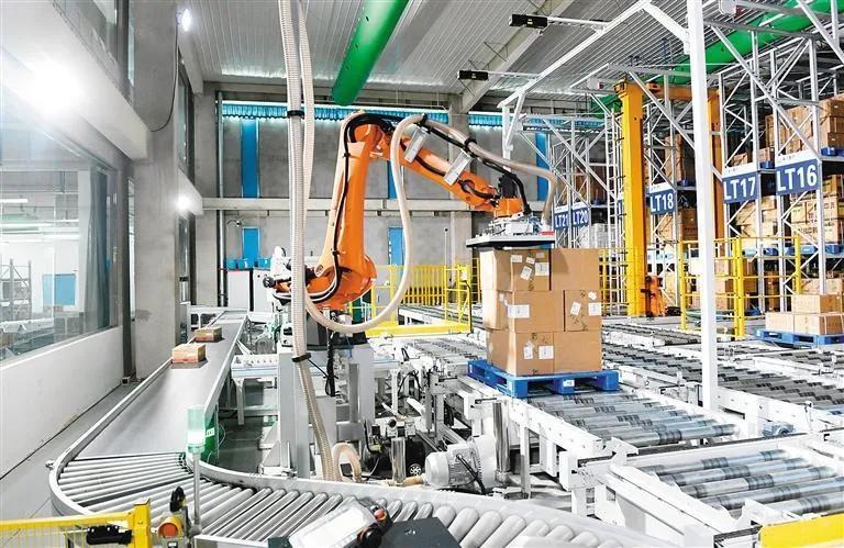 三友化工获得实用新型专利授权：“堆垛区货物转移用输送装置”