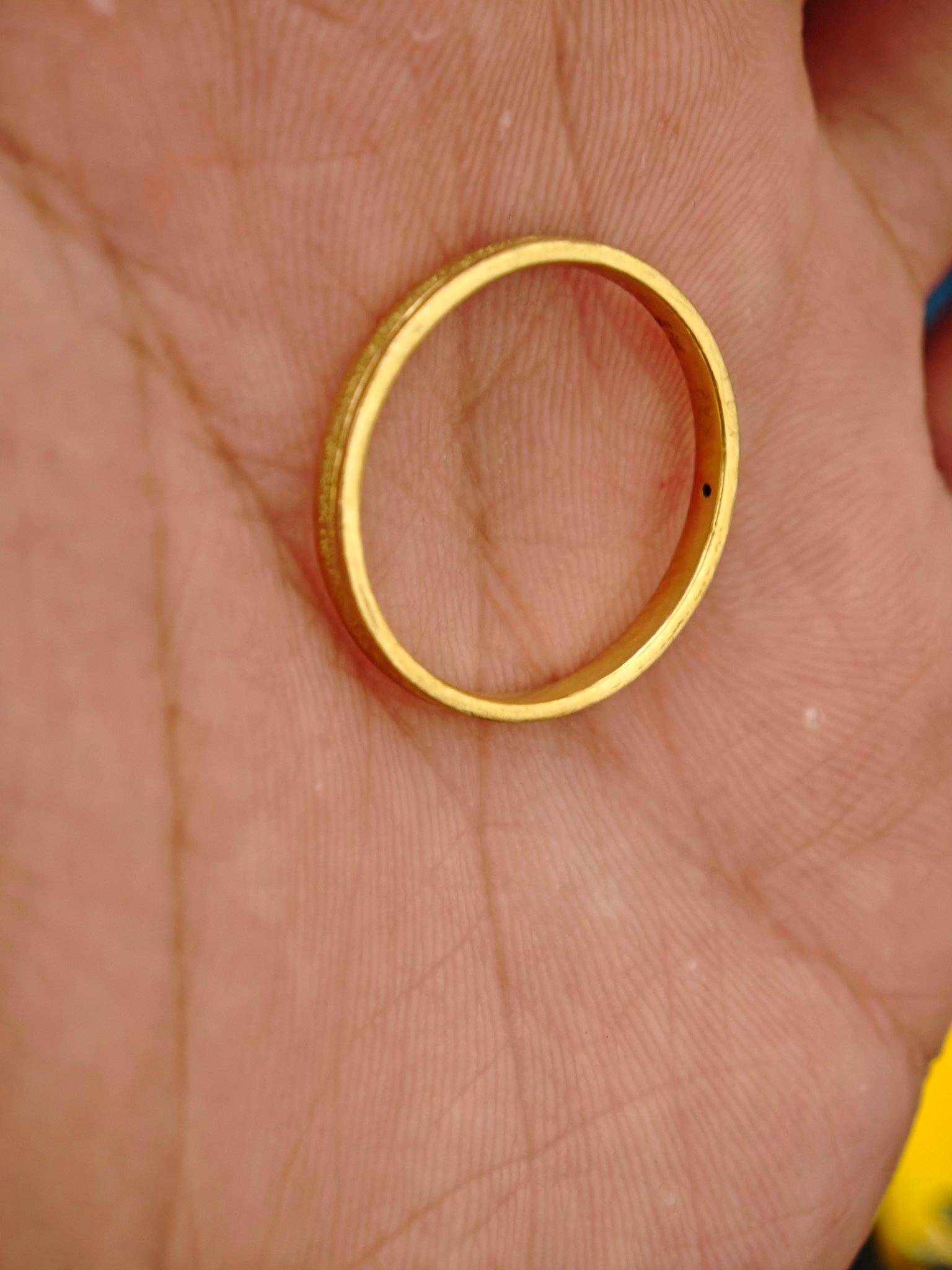 金价闪崩至4500美元 可以抄底了吗？