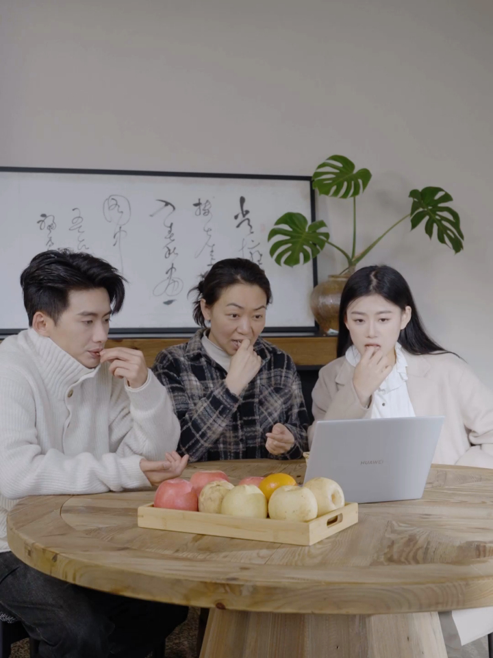 租个“对象”回家过年