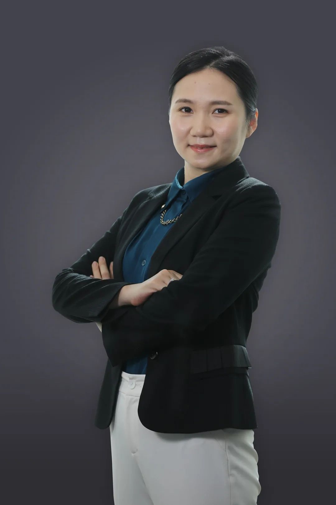 “她力量”｜金鹰基金固定收益部总经理龙悦芳——守正笃行 稳健致远