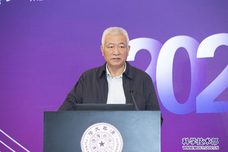 全国政协委员、工商银行原董事长陈四清： 加大金融赋能力度 助力外贸高质量发展