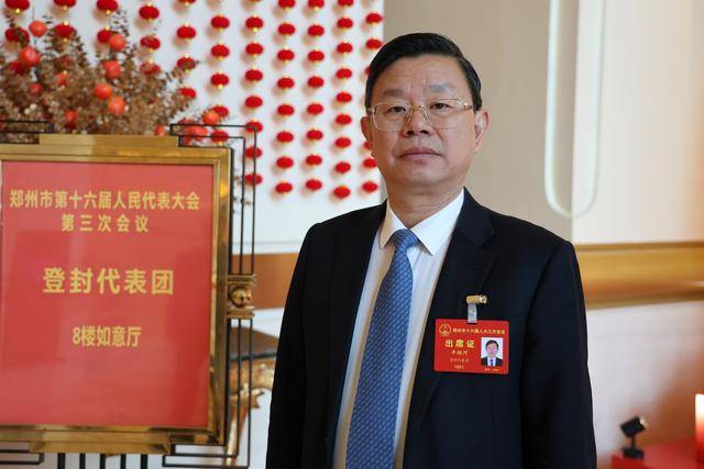 两会丨全国人大代表、本源量子首席科学家郭国平：锚定量子计算产业化 破解“书架”到“货架”转化难题