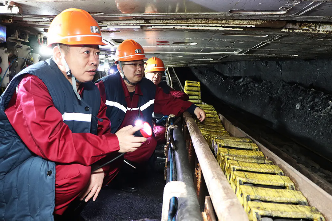 兖矿能源获得实用新型专利授权：“一种迈步滑靴式安装机”