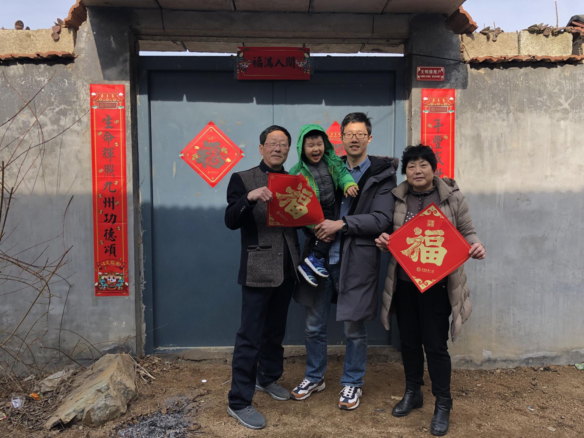 百年老街，资本暗战｜故乡里的中国