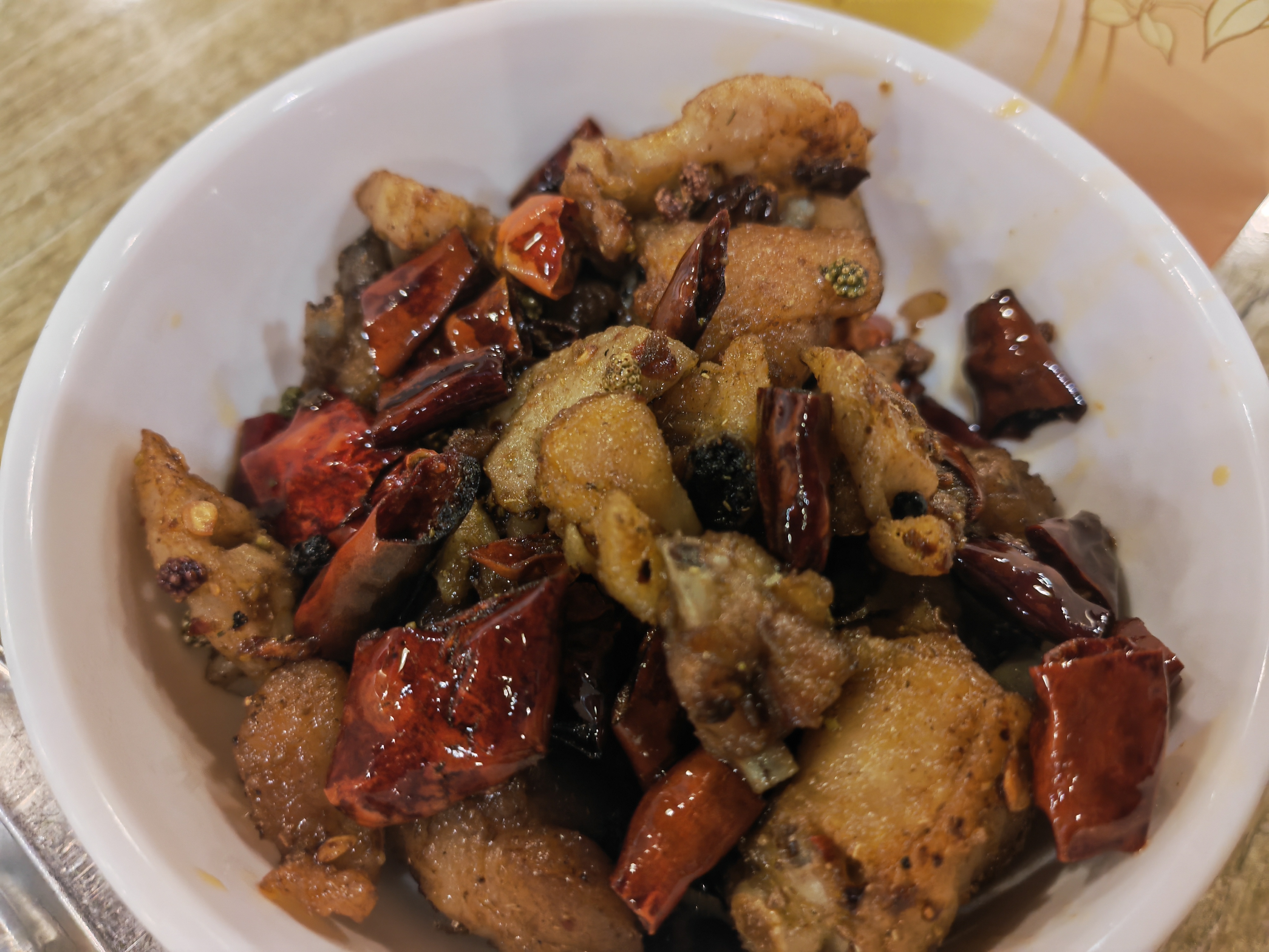 圣农发展获得发明专利授权：“一种鸡块吹浆泵机”